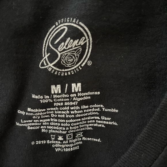 Official Selena Tee Graphic T-shirt Black M - Picture 3 of 3